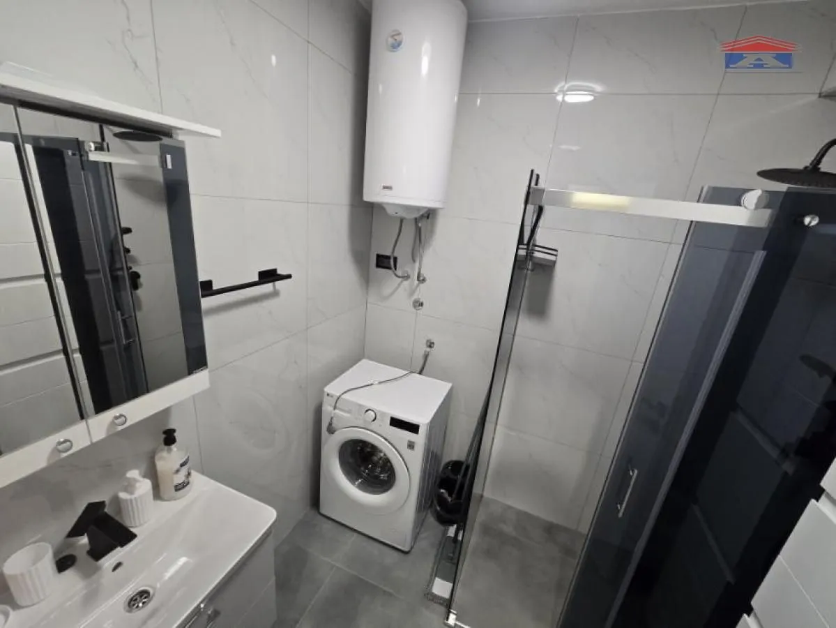 Izdavanje, jednosoban stan, 38m², Telep, Novi Sad Sve Podlokacije