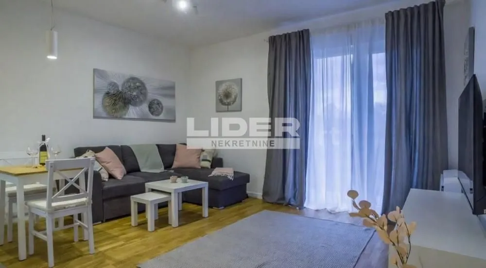Izdavanje, jednosoban stan, 35m², Lekino Brdo, Voždovac Sve Podlokacije