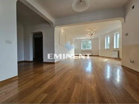 Izdavanje, četvorosoban stan, 115m², Savski Venac, Beograd - image 2