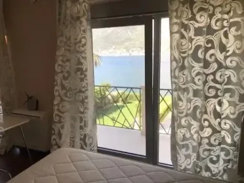 Prodaja, kuća, 390m², Stoliv, Kotor - image 11