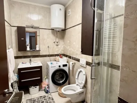 Sale, one bedroom apartment, 57m², Bečići, Budva - image 15