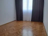 Izdavanje, trosoban stan, 103m², Blok 5, Podgorica - image 10