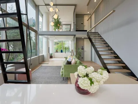 Sale, two bedroom apartment, 100m², Budva, Crna Gora - image 10