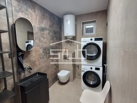 Izdavanje, trosoban stan, 70m², Savski Venac, Beograd - image 8