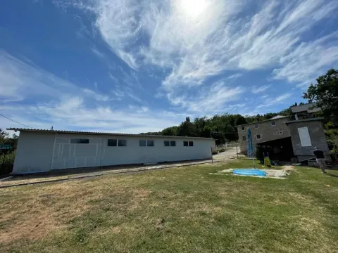 Rent, office space, 470m², Paragovo, Petrovaradin - image 3