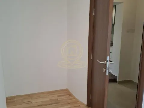 Izdavanje, trosoban stan, 86m², Savski Venac, Beograd - image 12
