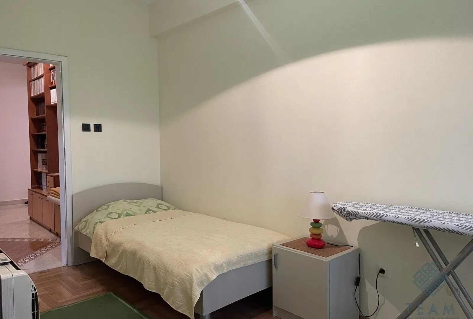 Izdavanje, dvosoban stan, 76m², Centar, Podgorica