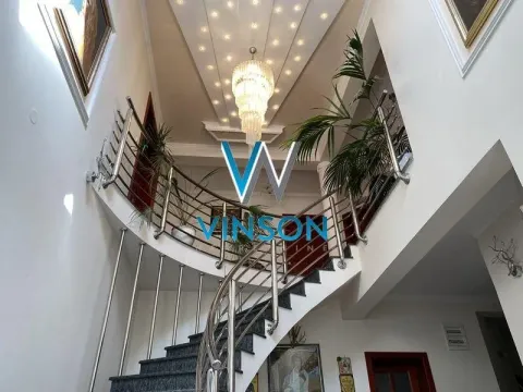 Rent, office space, 350m², Veternička rampa, Novi Sad Sve Podlokacije - image 2