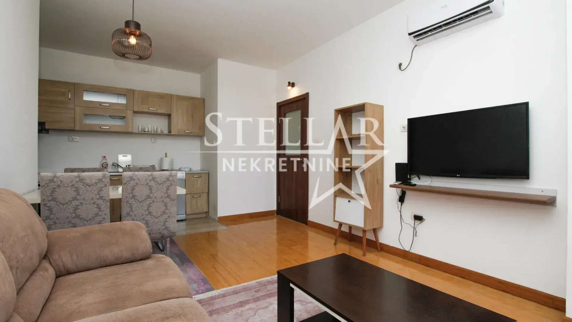 Prodaja, dvosoban stan, 64m², Pobrežje, Podgorica
