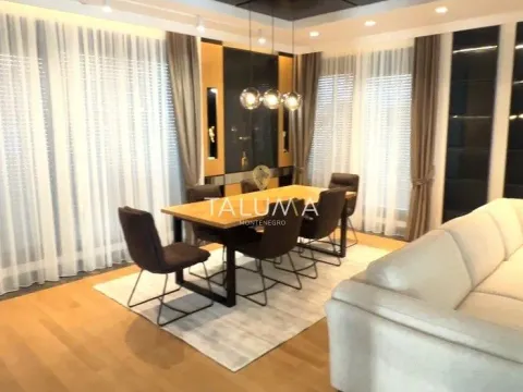 Prodaja, kuća, 270m², Gornja Gorica, Podgorica - image 4