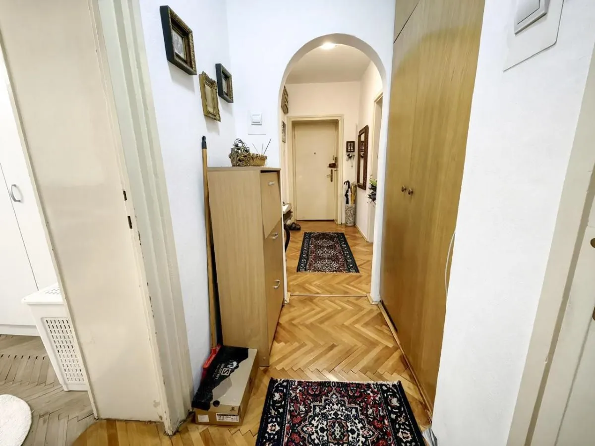 Prodaja, dvosoban stan, 86m², Podgorica, Crna Gora