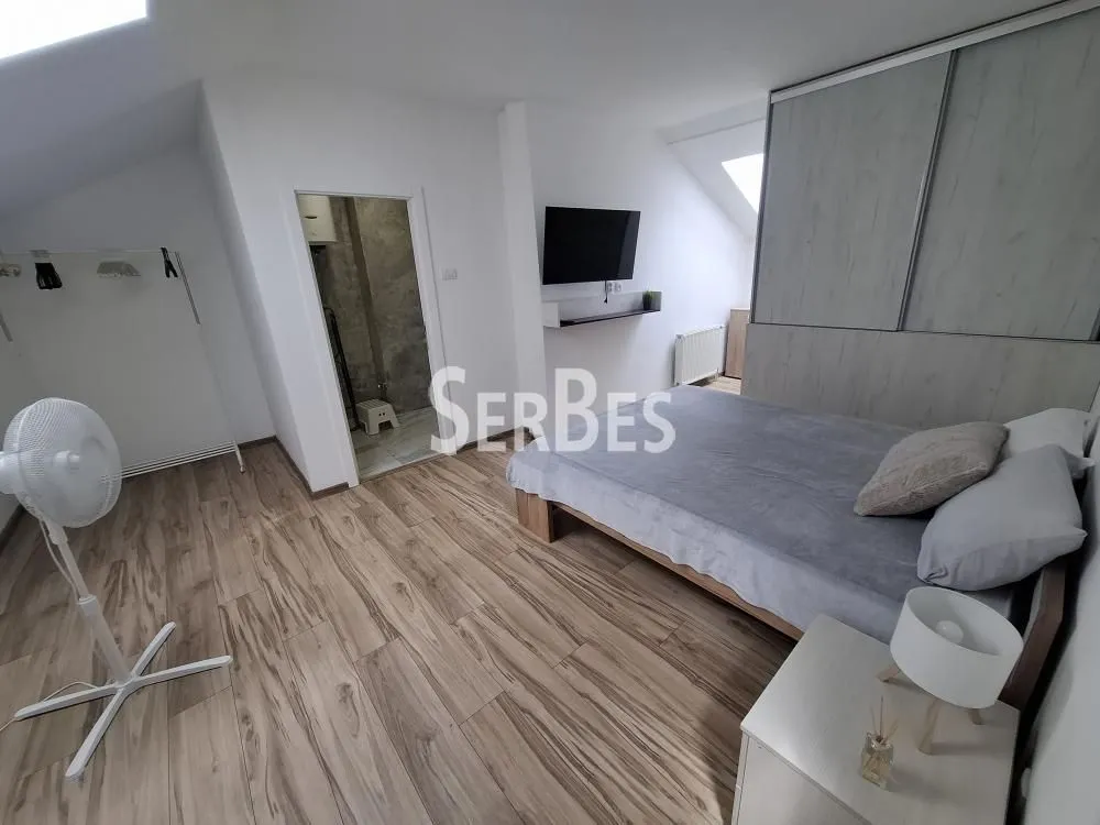 Rent, three bedroom apartment, 90m², Adamovićevo Naselje, Novi Sad Sve Podlokacije