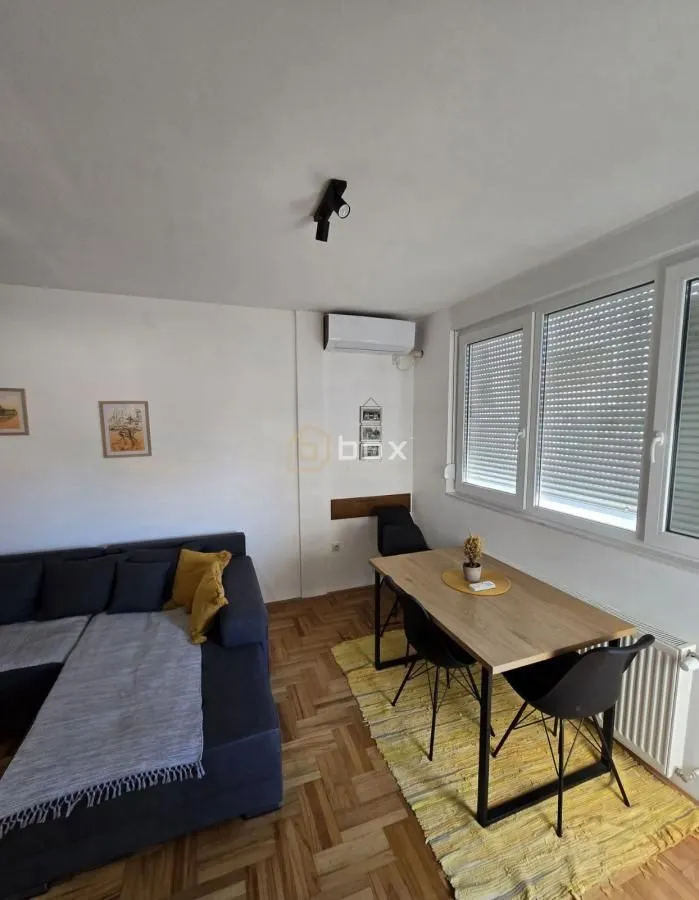 Rent, one bedroom apartment, 422m², Crveni Pevac, Niš