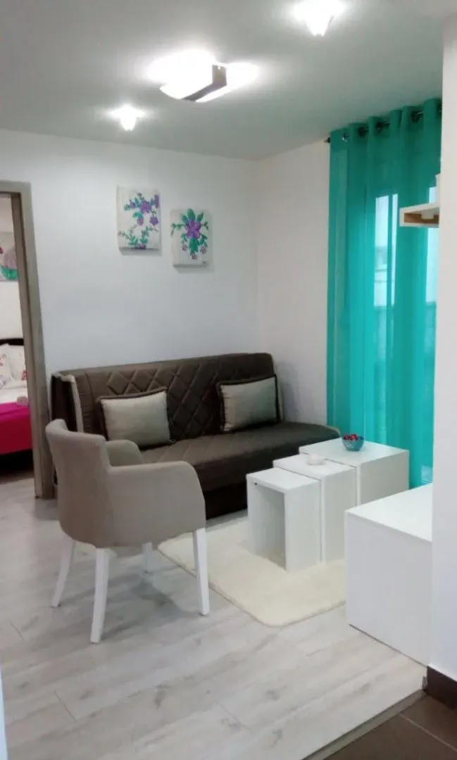 Izdavanje, jednosoban stan, 32m², Gruda, Cetinje