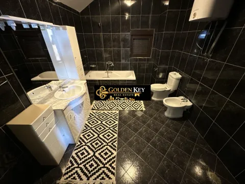 Rent, house, 380m², Gorica C, Podgorica - image 15