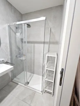 Izdavanje, jednosoban stan, 40m², Central Point, Podgorica - image 8