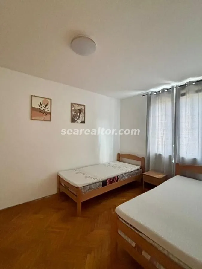 Izdavanje, jednosoban stan, 39m², Risan, Kotor