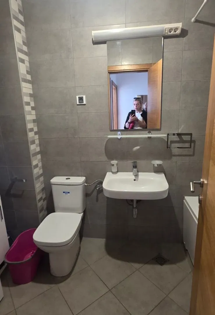 Izdavanje, jednosoban stan, 45m², Kava, Tivat