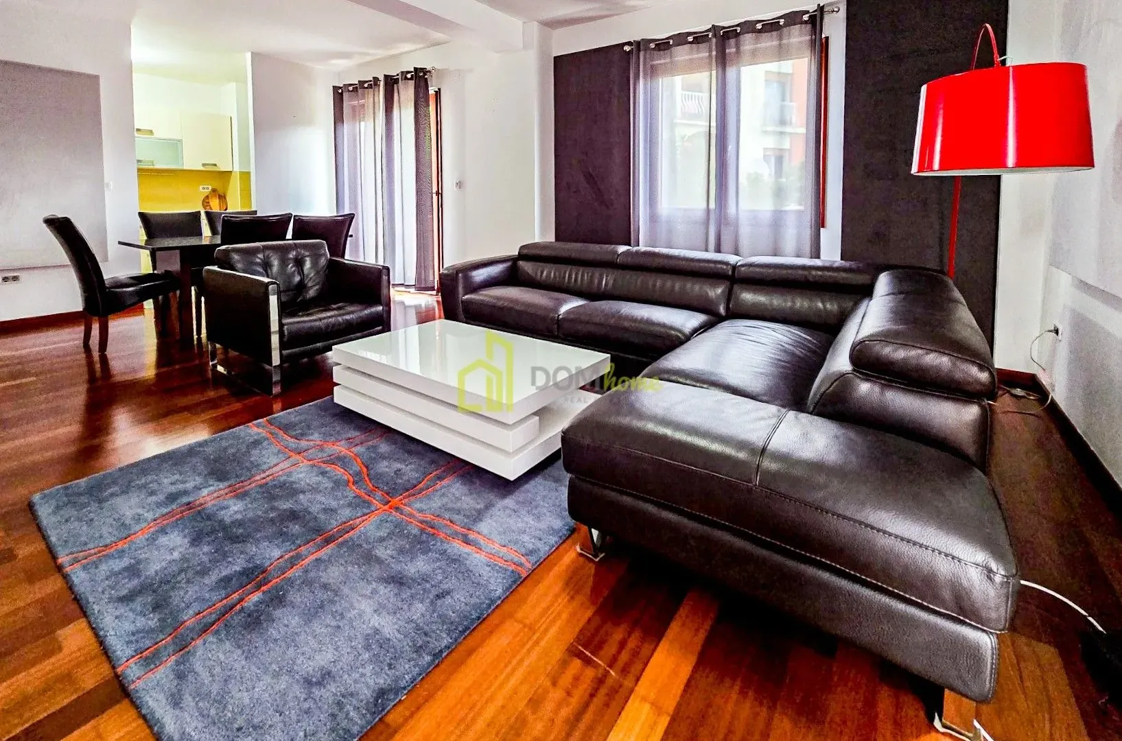 Prodaja, trosoban stan, 100m², Gorica C, Podgorica