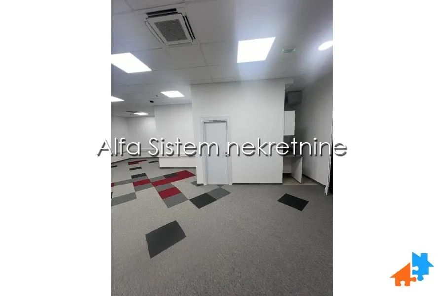 Rent, office space, 435m², Stari Merkator, Novi Beograd Sve Podlokacije