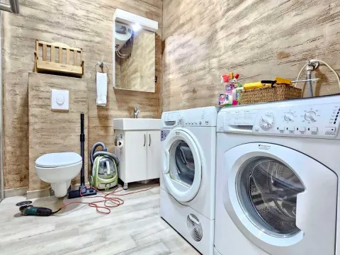 Rent, two bedroom apartment, 68m², Blok 9, Podgorica - image 12