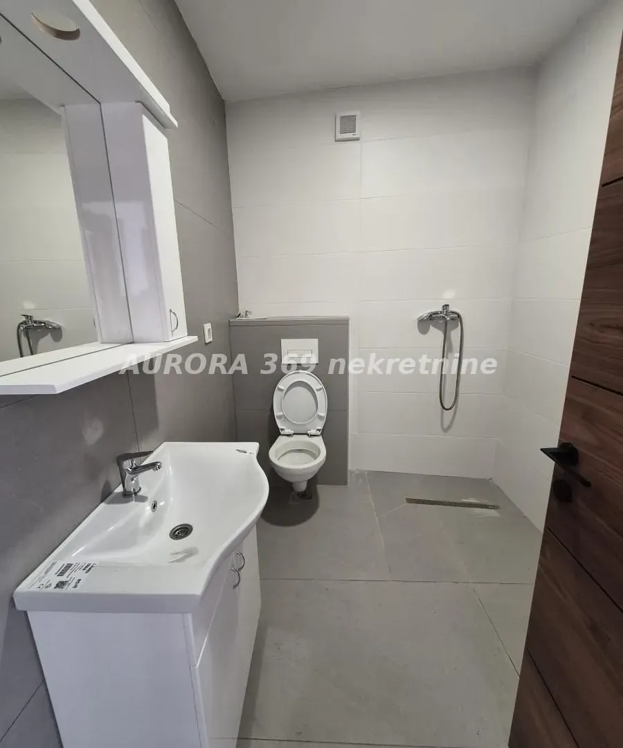 Rent, two bedroom apartment, 62m², Irig, Srbija