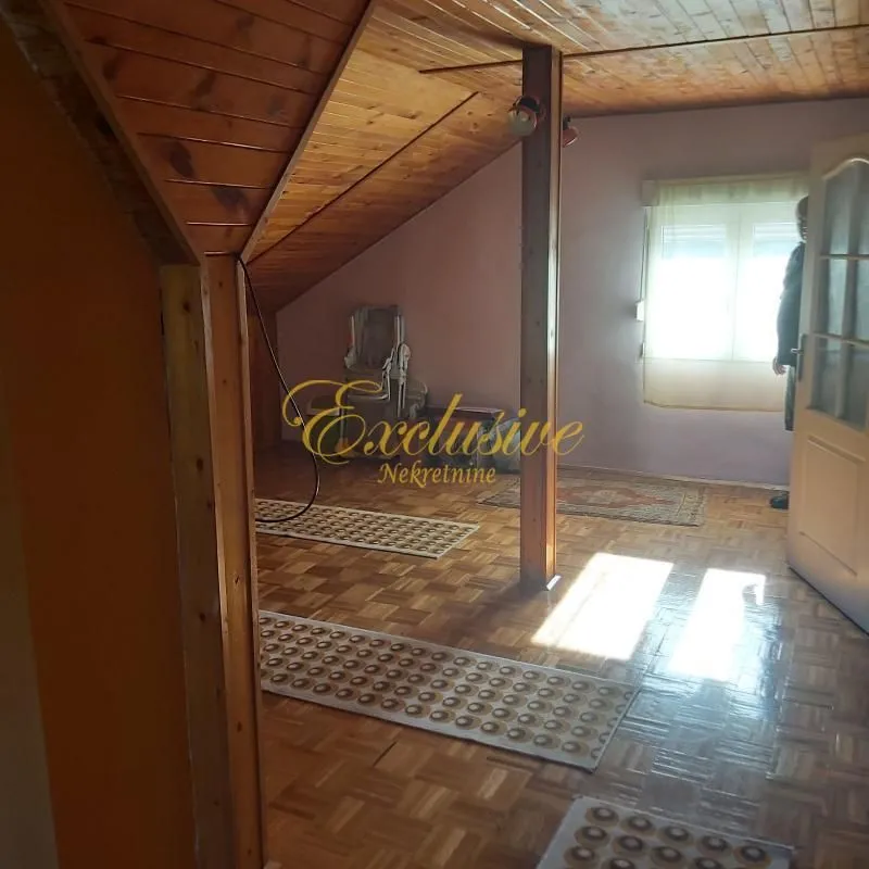 Sale, house, 253m², Meljak, Barajevo