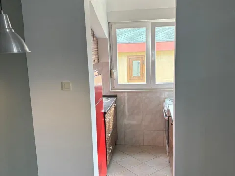 Izdavanje, stan, 39m², Stari Aerodrom, Podgorica - image 17