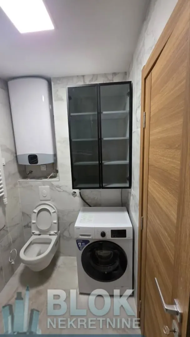 Izdavanje, jednosoban stan, 50m², New City, Podgorica