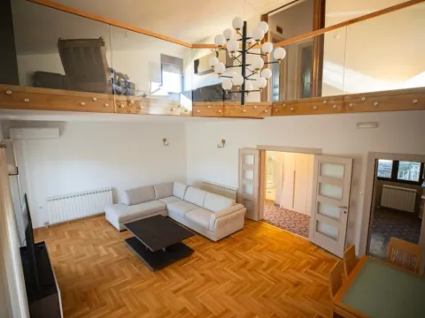 Izdavanje,  kuća, 190m2, Donja Gorica, Podgorica