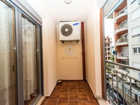 Izdavanje, dvosoban stan, 75m², Krivi Most, Podgorica - image 12