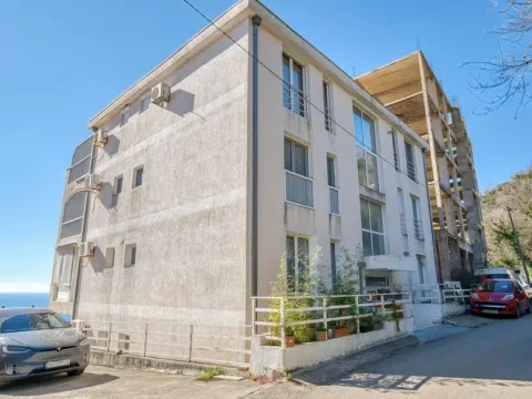 Sale, two bedroom apartment, 75m², Budva, Crna Gora - image 20