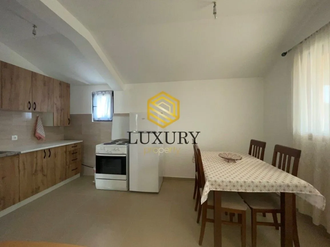 Rent, house, 100m², Zabjelo, Podgorica