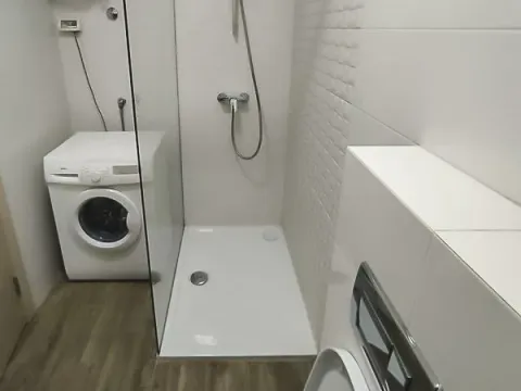 Izdavanje, jednosoban stan, 48m², City Kvart, Podgorica - image 3