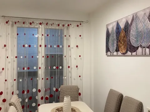 Izdavanje, dvosoban stan, 100m², Preko Morače, Podgorica - image 5