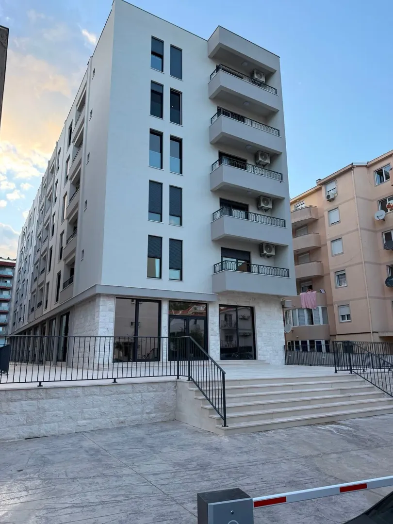 Sale, one bedroom apartment, 42m², Centar, Budva