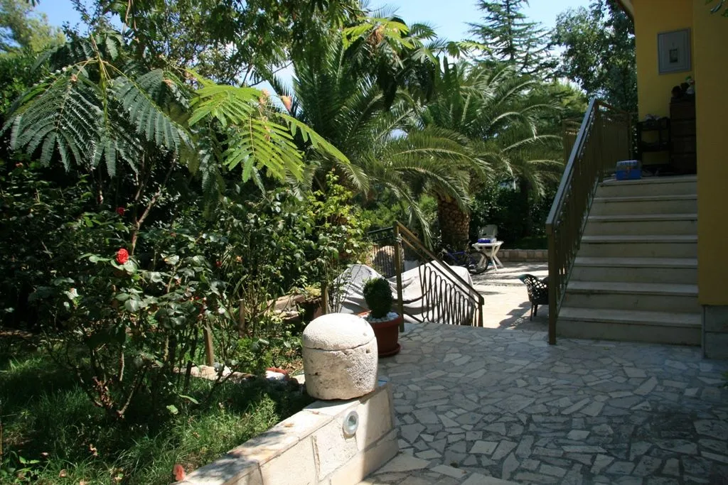 Prodaja, stan, 350m², Radovići, Tivat