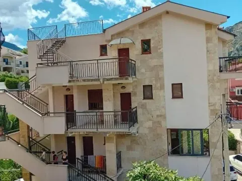 Prodaja, dvosoban stan, 72m², Dobrota, Kotor - image 8