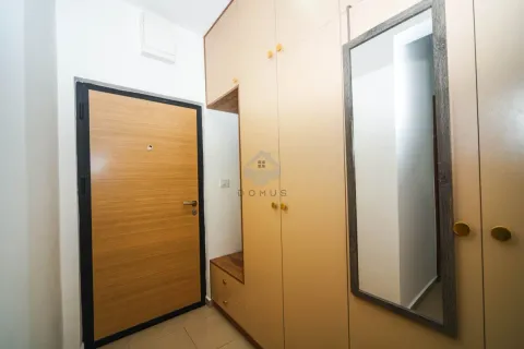Izdavanje, dvosoban stan, 70m², Tuški Put, Podgorica - image 9