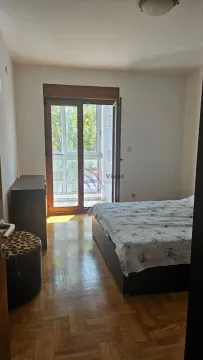Rent, two bedroom apartment, 70m², Centar, Podgorica - image 8