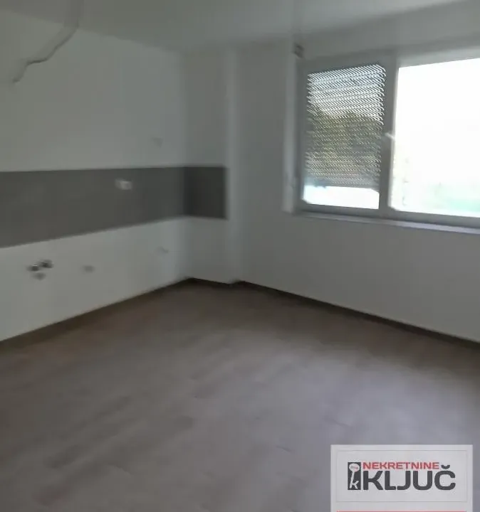 Prodaja, dvosoban stan, 38m², Adice, Novi Sad Sve Podlokacije
