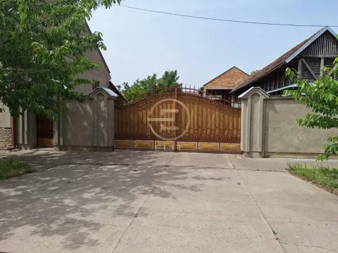 Prodaja, kuća, 231m², Novi Bečej, Zrenjanin - image 4