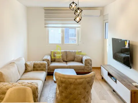 Izdavanje, jednosoban stan, 48m², City Kvart, Podgorica - image 3