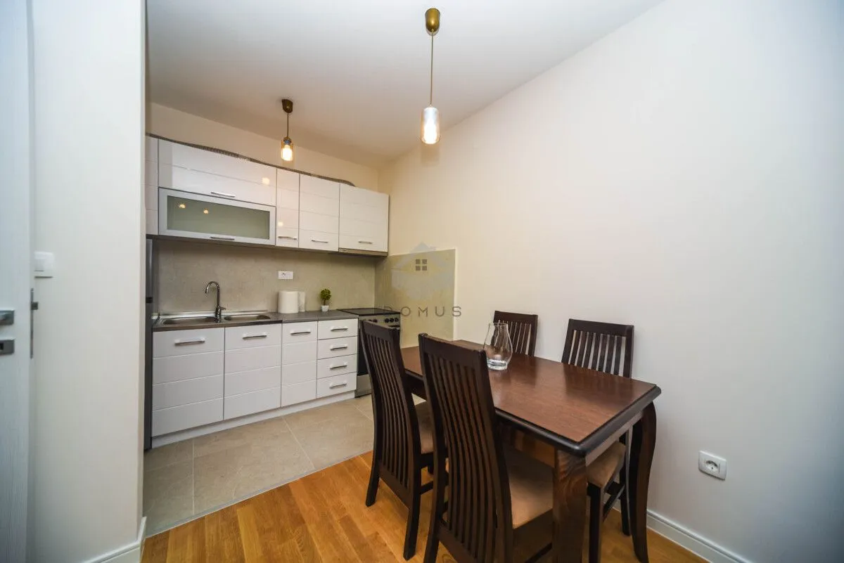 Izdavanje, jednosoban stan, 38m², Pobrežje, Podgorica