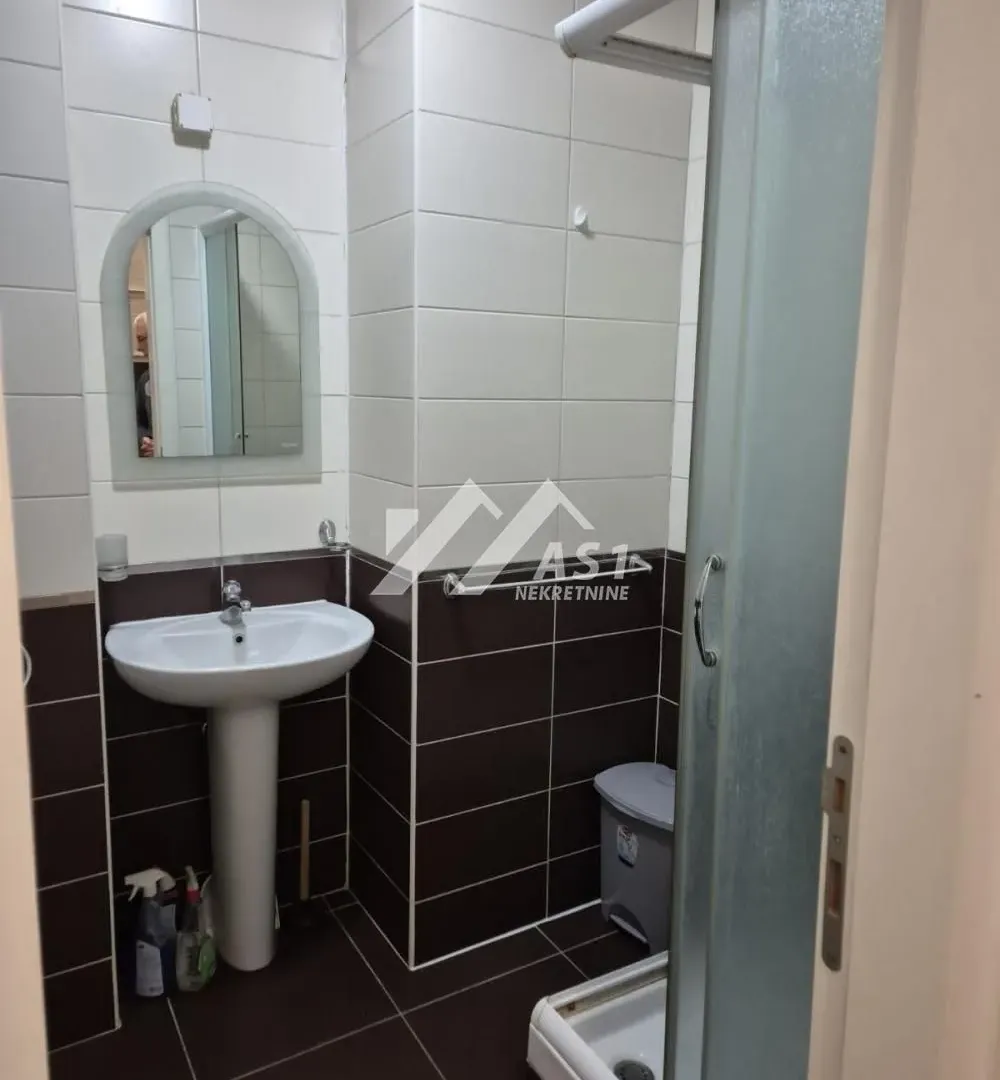 Izdavanje, stan, 25m², Liman 1, Novi Sad Sve Podlokacije