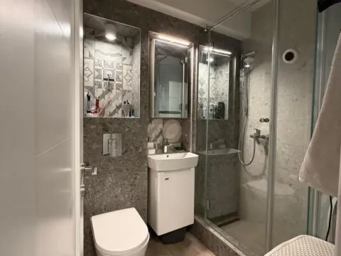 Sale, one bedroom apartment, 42m², Zemun Sve Podlokacije, Beograd - image 7