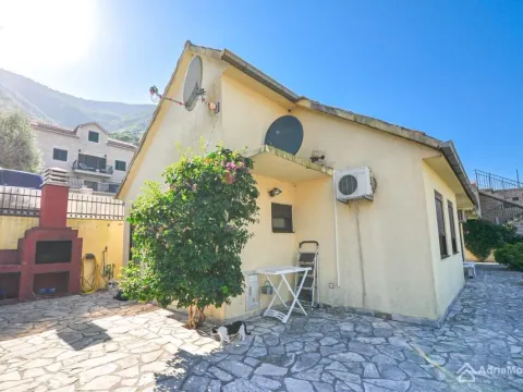 Prodaja, kuća, 100m², Prčanj, Kotor - image 1