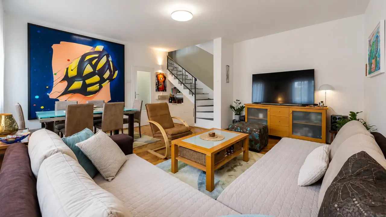 Rent, three bedroom apartment, 100m², Dalmatinska ulica, Podgorica