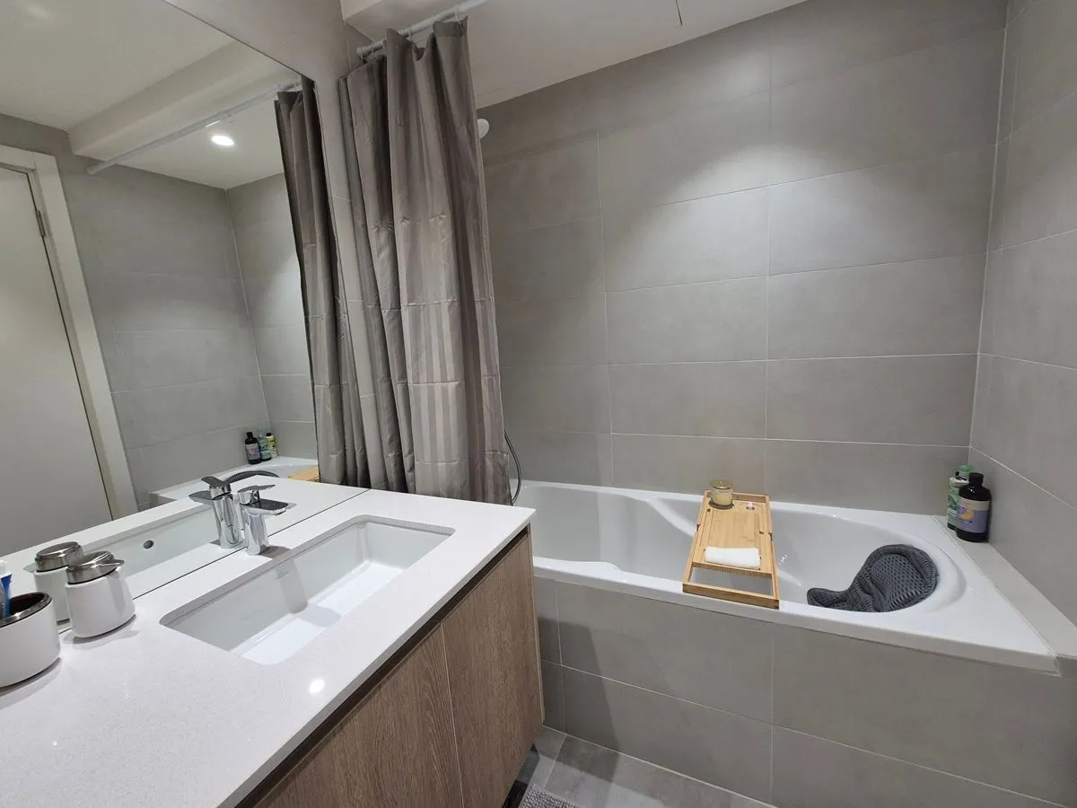 Izdavanje, trosoban stan, 88m², Beograd Na Vodi, Beograd