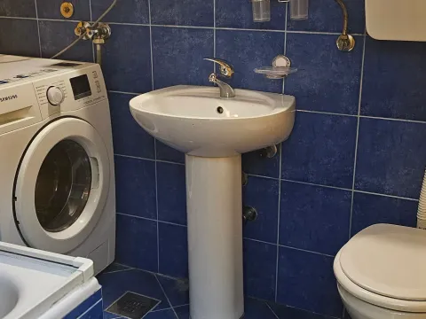 Izdavanje, dvosoban stan, 67m², Preko Morače, Podgorica - image 8